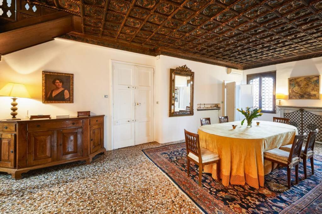 Ca' Fenice, Charming Apartment In San Marco, Sleep 7 Venice Ngoại thất bức ảnh