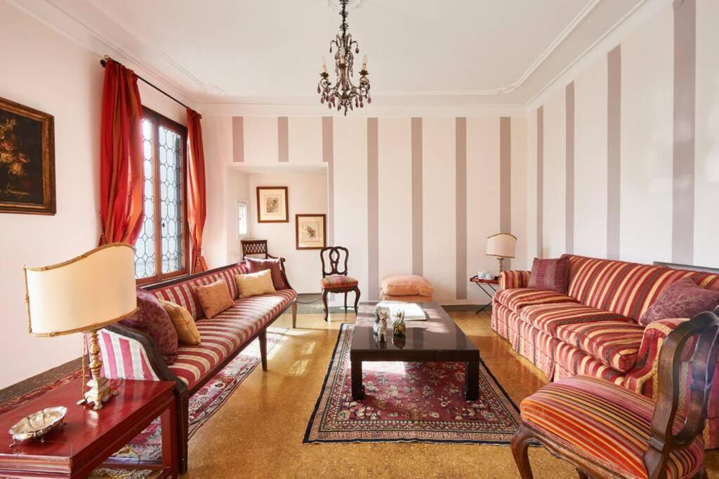 Ca' Fenice, Charming Apartment In San Marco, Sleep 7 Venice Ngoại thất bức ảnh